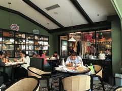 大堂-前海沿·青岛菜(李沧万达店)