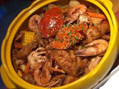 -多嘴超级肉蟹煲(杉杉国潮主题店)