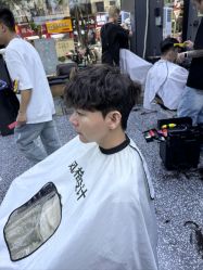 -藤野造型专业烫染接发