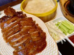 -梅利汴京烤鸭•开封豫菜地标店(东大街店)