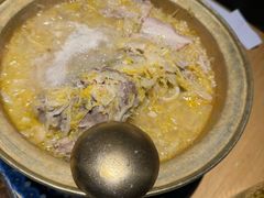 -关东小磨东北菜(上海长风大悦城店)