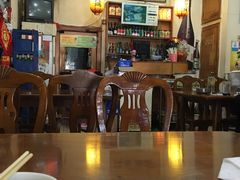 大堂-老北京褡裢火烧·任记