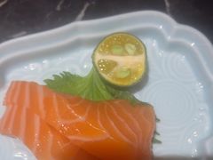 -半岛翡丽海鲜自助餐厅(观风亭店)