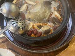 -濠轩阁特色生蚝火锅(水湾路店)