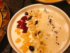 金桃酸奶-丝路金桃·新疆菜(徐汇店)