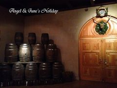 酒窖入口-北京拉斐特城堡酒店