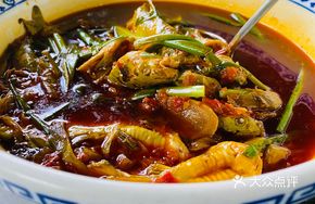 Sour Cabbage Red Soup Bee Larvae