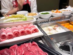 -海底捞火锅(曹安公路店)