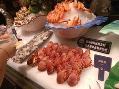 -钱小奴海鲜自助黑金店(杭州滨江龙湖店)