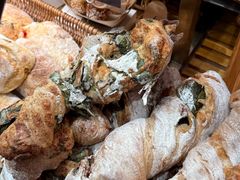 -汉柏麦香德国面包房(海信店)