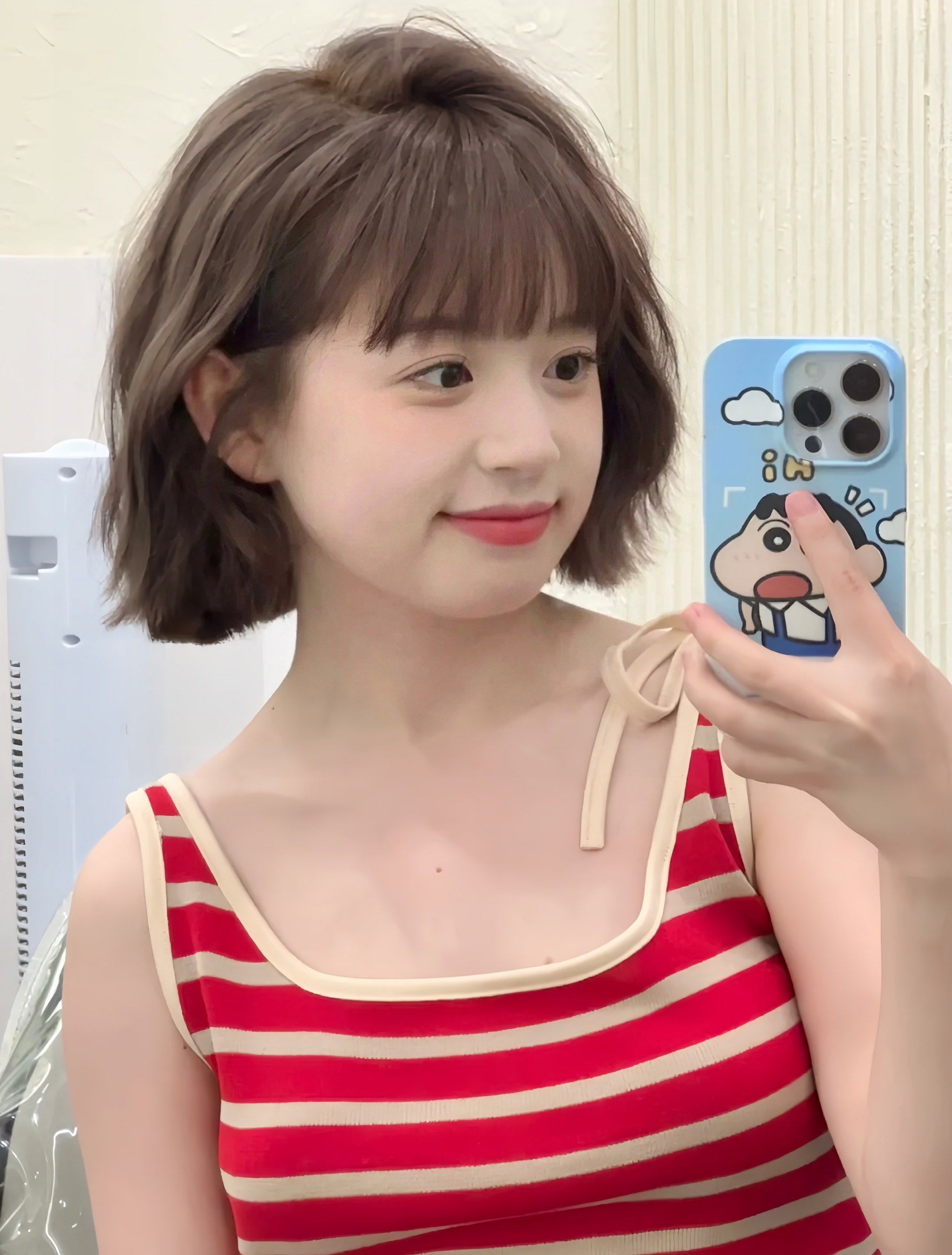 短发烫发发型