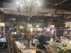 -领鲜活海鲜榴莲自助火锅(东门店)