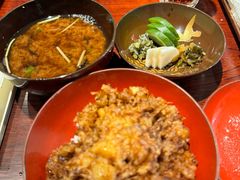-みかわ是山居