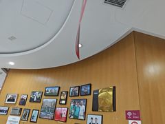 -雅悦齿科(顾村公园店)