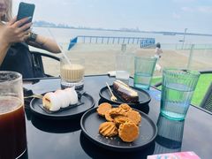 -游心咖啡(青山滨江店)