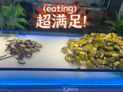-鑫海汇海鲜烤肉火锅自助(七彩城店)