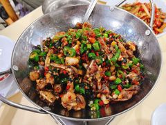 -笨罗卜浏阳菜馆(太平街店)