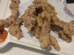 -老牌坊云南鱼豆花火锅(哈西万达店)