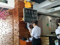 -三头牛·潮汕牛肉生蚝火锅 (夏湾店)