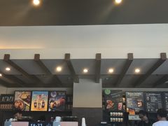 -星巴克(西安曲江银泰店)
