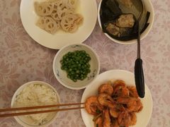 -悦芽照护月嫂+育儿嫂(杭州店)