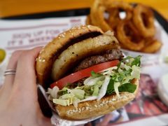 -The Habit Burger Grill 哈比特汉堡(复兴soho店)