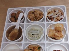 -蓉李记成都名小吃(武汉经开万达店)