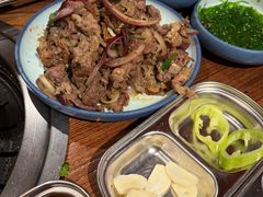 -明洞阿姨·韩式酱蟹烤肉·创意料理(三元桥店)