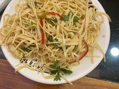 -小媳妇铁锅炖鱼(世博园店)