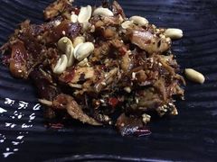 -何师烧烤·香辣蟹·川菜·30年老品牌(太古里旗舰店)