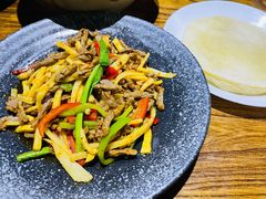 酸笋炒牛肉-云上千禾(水上店)