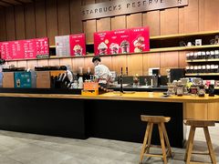 -星巴克臻选(青岛金狮广场店)
