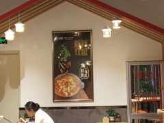 大堂-极有家小鱼小鸡石锅煲(佳兆业店)