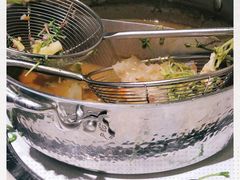 -左庭右院鲜牛肉火锅(浦江欢乐颂店)