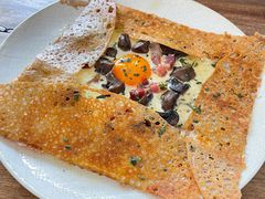 鸡蛋蘑菇熏肉荞麦可丽饼-RAC BAR(安福路店)