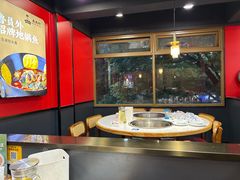 -鲁员外地锅鸡地锅鱼(古墩路店)