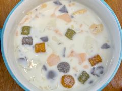 -六伴夏烘焙蛋糕·低糖动物奶油