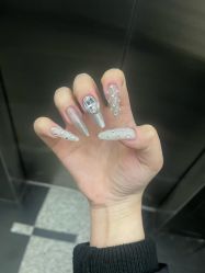 -晨·艺美甲美睫