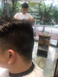 点击看大图 -永琪美容美发全国直营连锁