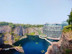 -蓝精灵乐园·世茂精灵之城主题乐园