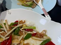 -桥边小楼·手工云南菜·古城观景小楼