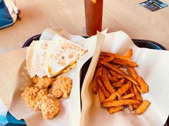 -Taco Bell 塔可钟(民田路店)