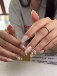 -古啦啦·自助美甲美睫