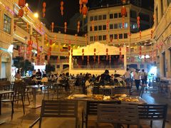 -海口骑楼小吃街