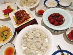 -梅飞酒家(名辉豪庭店)