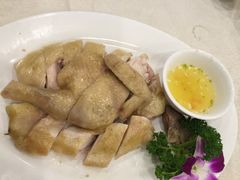 -东郊椰林平价海鲜舫(大东海店)