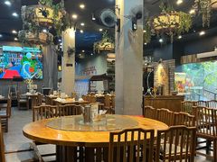-花溪雨·森林餐厅(石基店)