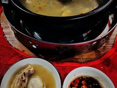 -花苑美食横琴生蚝火锅(拱北粤华路店)
