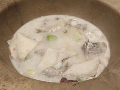 -滇香肴·云南菜蒸汽石锅鱼(云南北路店)