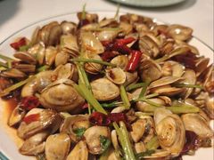 -嗨辣小聚·盘锦河蟹·海鲜烧烤龙虾(盘锦十年好店)